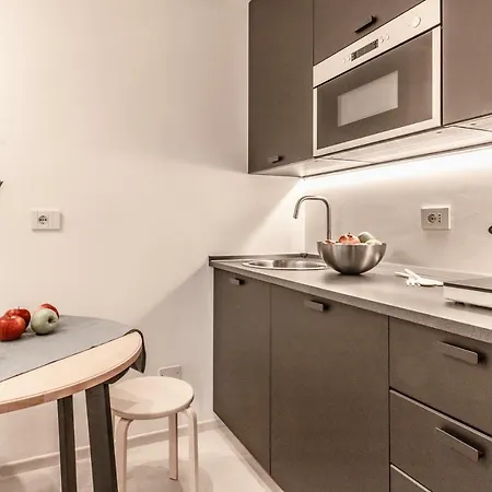 Apartment Housmart Arienti 38a