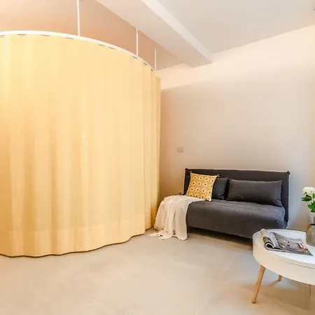 Housmart Arienti 38a Bolonha
